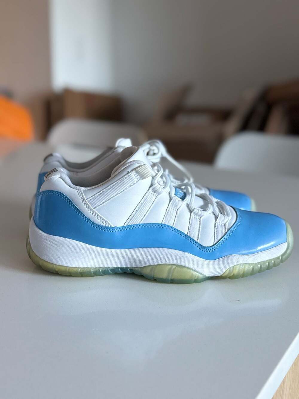 Jordan 11 Retro Low University Blue (2017) Size 6Y